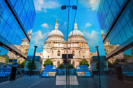 s Cathedral in London, UK