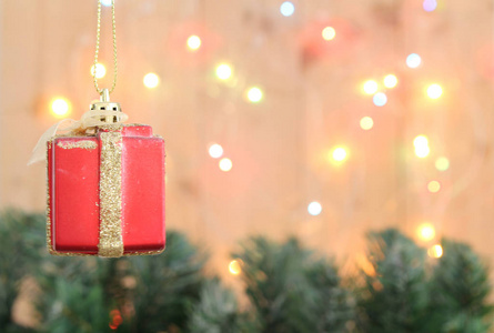 圣诞树背景与装饰盒礼物木板