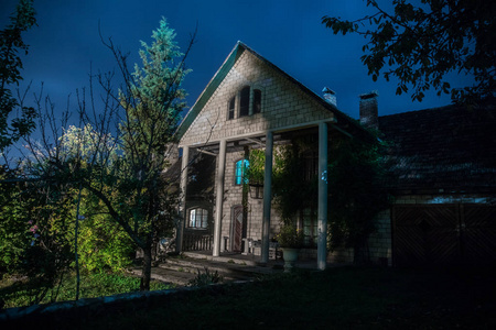 长时间曝光夜图片