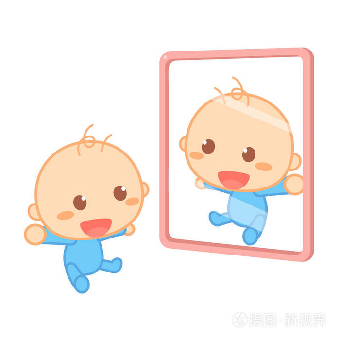一个快乐的新生婴儿在镜子前微笑发展