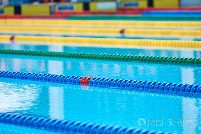 游泳池泳道游泳池泳道标志特写