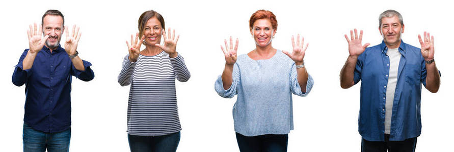 一群优雅的中年和年长的人在孤立的背景下，用手指数字9显示和指向，同时微笑着自信和快乐。