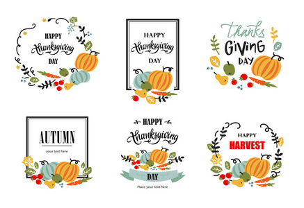 一套快乐的感恩节手绘排版海报。 感恩节贺卡的元素与蔬菜水果浆果和树叶。 矢量书法刻字符号横幅。