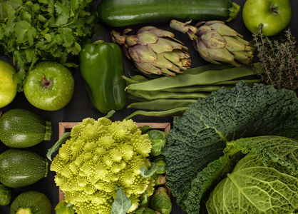 不同季节的健康饮食观念. 有机农业农产品市场照片