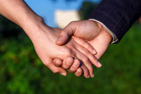 团结手拉手图片