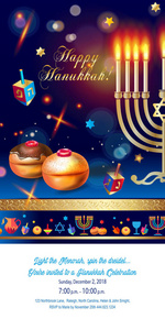 快乐光明节卡片犹太传统光明节象征。 烘焙甜甜圈与蓝莓和五彩巧克力釉，为快乐光明节，光明节，黄金，烛台和蜡烛，木材，德莱德尔甜甜圈