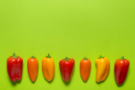 小辣椒红小辣椒,红黄,橙组照片