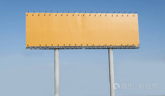 空黄公路广告牌蓝天背景你的文字在这里照片 正版商用图片14c3sq 摄图新视界