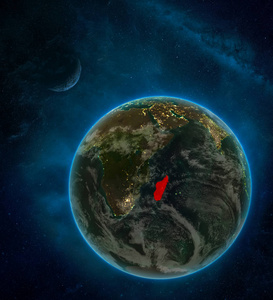 马达加斯加从地球上的太空晚上被月球和银河包围。 有城市灯光和云层的详细星球。 三维插图。 这幅图像的元素由美国宇航局提供。