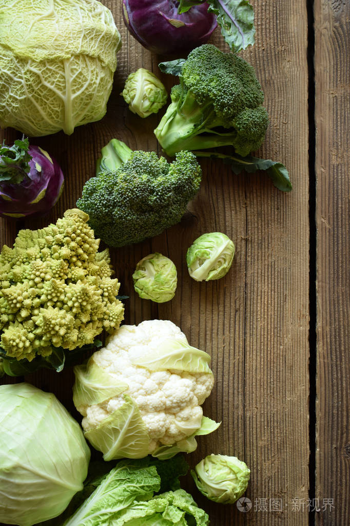 有机新鲜蔬菜-花椰菜,椰菜,西兰花,紫甘蓝.生的食物.健康食品.
