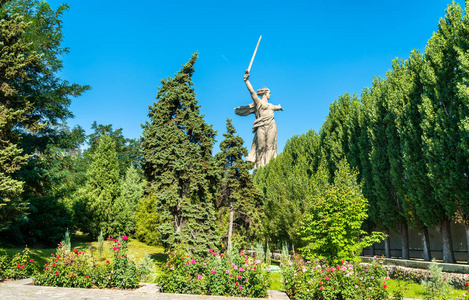 祖国召唤, 俄罗斯伏尔加格勒的马马耶夫库尔根的一座巨大雕像