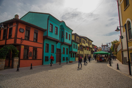 土耳其Eskisehir彩色的Odunpazari地区房屋景观在Eskisehir市。 埃斯基希尔是土耳其的平民游客。