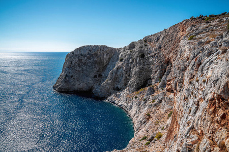 靠近地中海的高悬崖。土耳其
