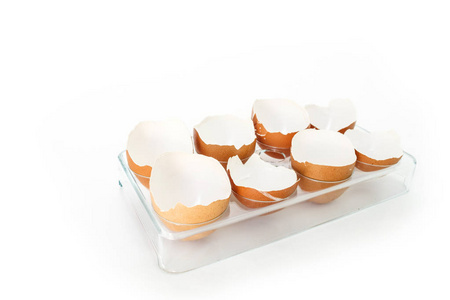 蛋壳破裂食物白色背景图片