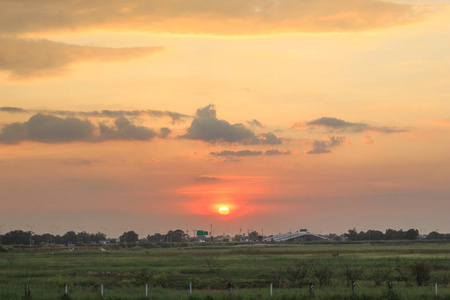 夕阳米注重阳光景观图片