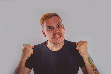 建材疯抢会图片