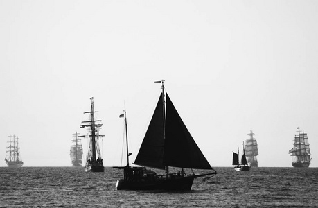 帆船在德国沃尼明德罗斯托克举行的全世界帆船