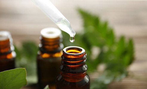 滴壶的精油图片