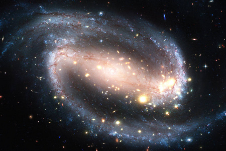 星云是恒星尘埃的星际云。 由美国宇航局提供的这幅图像的元素