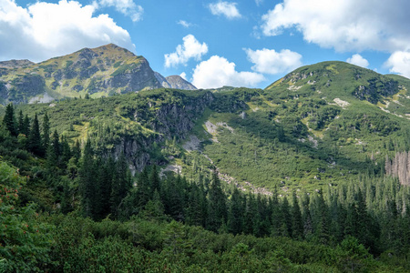 喀尔巴阡山西部，有旅游徒步旅行路线，斯洛伐克塔特拉