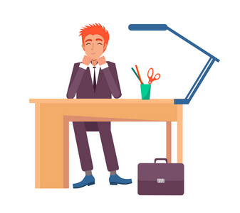 微笑办公室工作人员图片-微笑办公室工作人员素材-微笑办公室工作人员