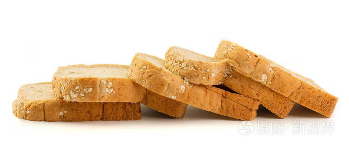 白色背景上分离的新鲜面包。 健康食品