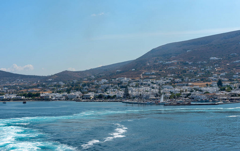 帕里基亚湾和港口自行车塞勒兹岛爱琴海帕里基亚帕里基亚帕罗斯希腊
