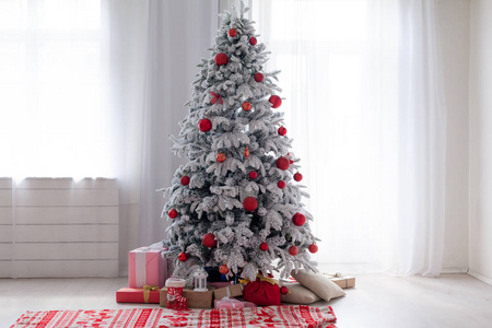圣诞树假日新年礼物冬天装饰