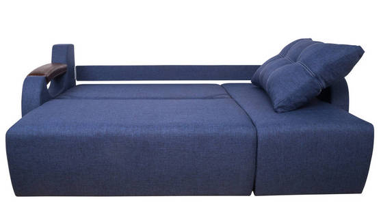 蓝色沙发孤立在白色背景上。白色隔离的蓝色沙发包括剪裁路径。