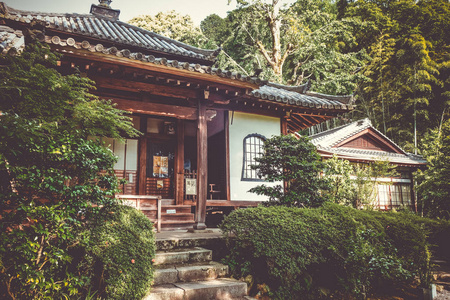 日本京都寺庙花园琼楼