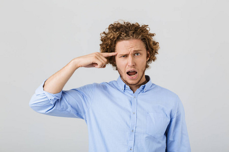 年轻的成功商人相似素材图片 摄图新视界 年轻的成功商人相似素材图片 摄图新视界
