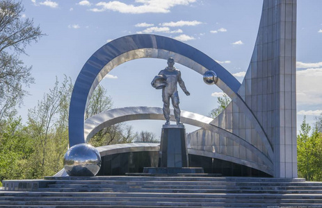 哈萨克斯坦共和国卡拉甘达市的建筑和纪念碑。