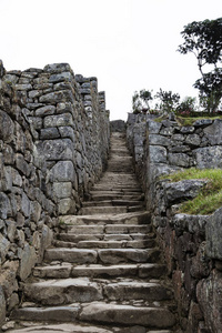 没有游客马丘比丘秘鲁南美洲印加遗址的石阶和墙壁