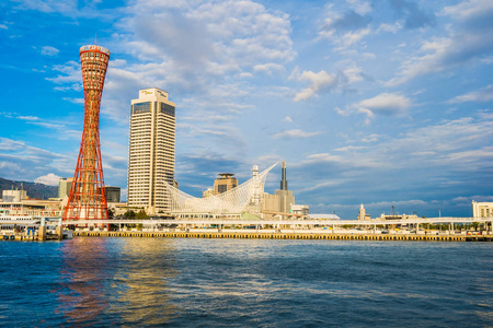 美丽的城市景观，建筑建筑，神户塔式城市天际线，日本