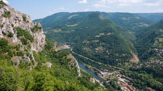 令人惊叹的景观与伊斯卡峡谷巴尔干山脉保加利亚