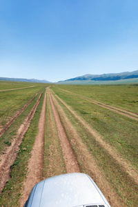 阿拉木图以东的亚述高原哈萨克斯坦于2018年8月在HDR拍摄