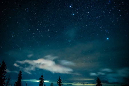 在喀尔巴泰的星夜