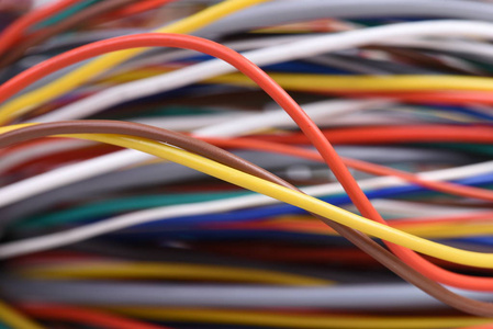 电信和电网中使用的彩色电缆