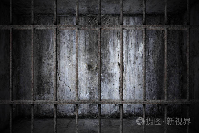 旧监狱生锈的金属铁条牢房锁监狱里又黑又亮