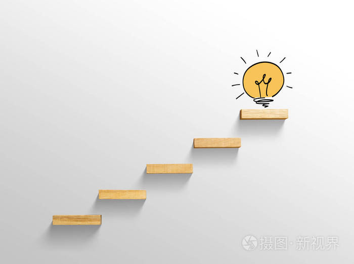 楼梯灯泡增加尺寸商业成功概念