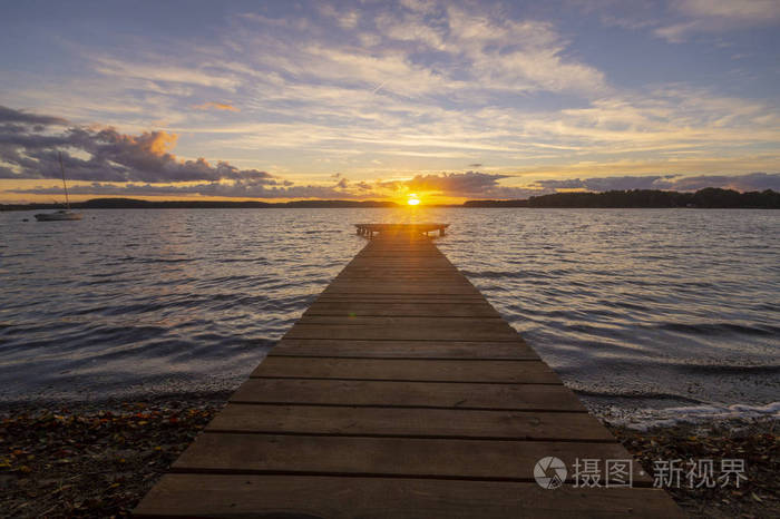 波兰拉普斯科湖日落风景