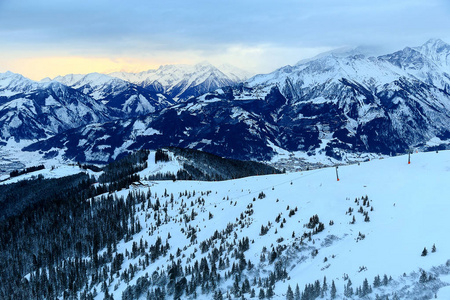 瑞士，奥地利，德国山，雪，寒假，滑雪峰旅行