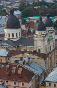 俯瞰乌克兰城市LVIV的屋顶
