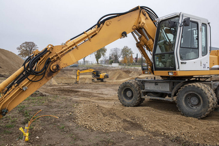 挖土车画法图片