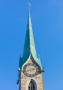 瑞士苏黎世著名的弗劳蒙特大教堂钟楼
