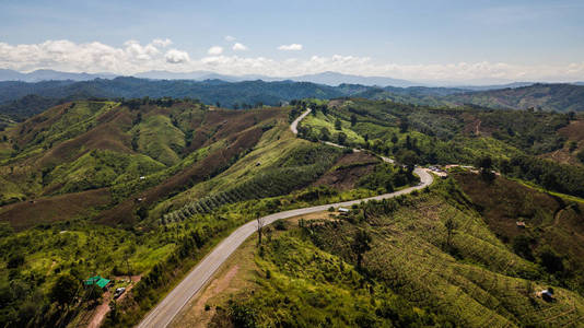 泰国南省山水山的高视角图片