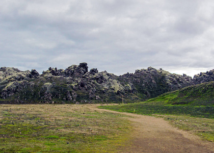 从冰岛 landmannalaugar Brennisteinsalda 山顶欣赏 Laugahraun 熔岩场