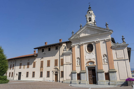 圣皮埃特罗德尔加洛库尼奥皮埃蒙特意大利外观的历史教堂