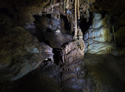 高原上的克里米亚洞穴维贾洛娃图片