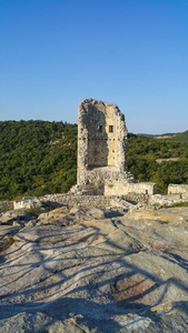 保加利亚Perikon Kardzhali地区古特拉西亚城市日出景观